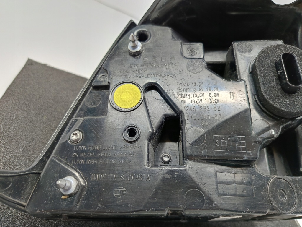 Tesla 3 iii рестайлінг  y my 20-лампа фара світло правий задній led 1502087-00-d Оригінал