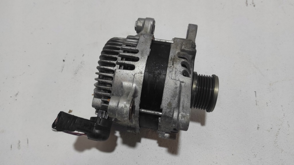 фото №1, Mazda 6 gj gl 2.2 дизель механическая коробка передач генератор sh1n 12v 150a 2017 rok