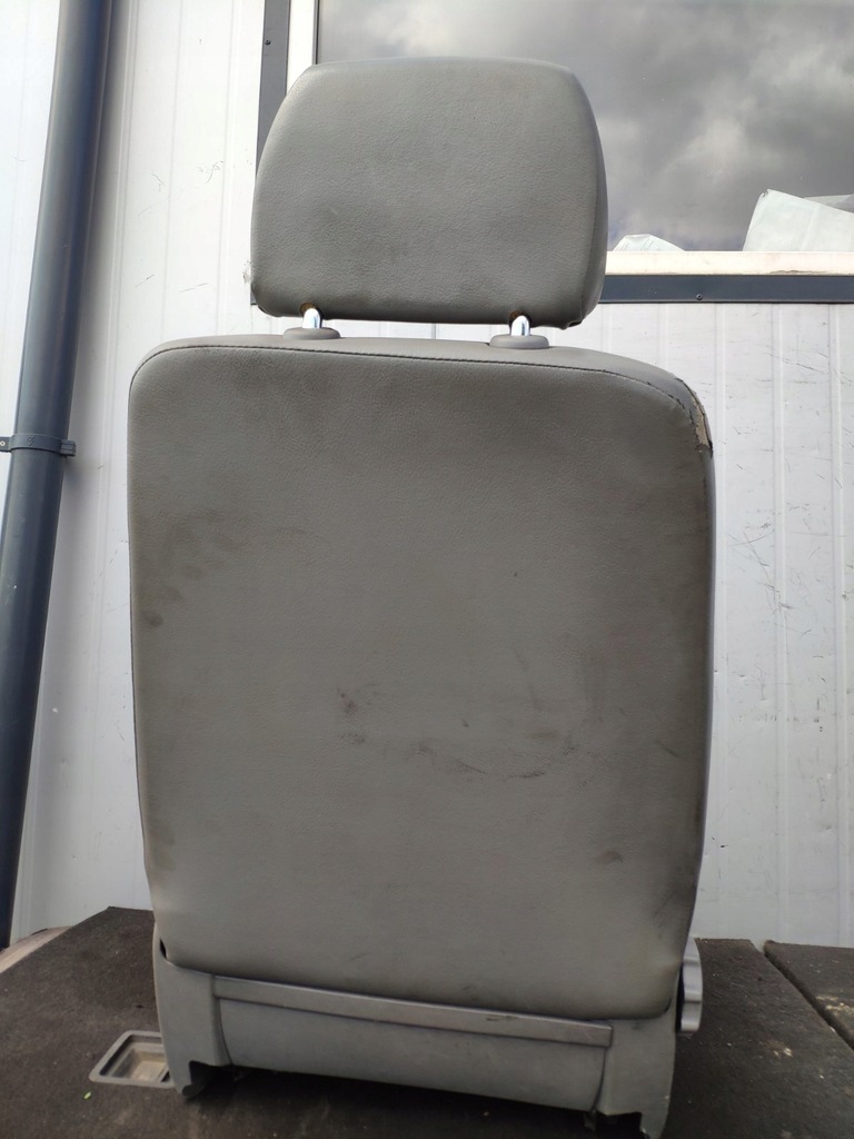 фото №4, Сиденье пассажира vw transporter t5 eu