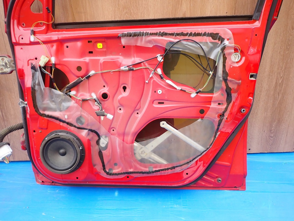 фото №13, Suzuki swift 5d mk6 04-09 дверь передние правое zck