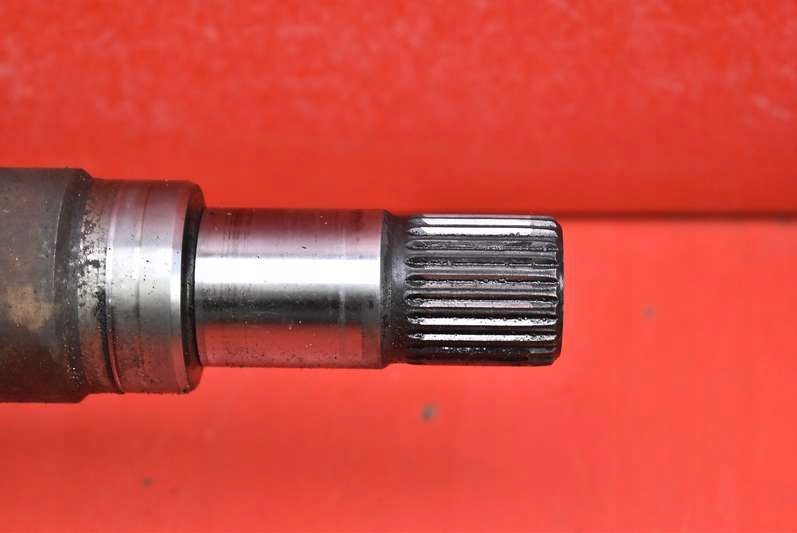 фото №5, Приводной вал правая перед механическая коробка передач 31367151 volvo v60 1 i 1.6 d d2 115 km lift 13-20