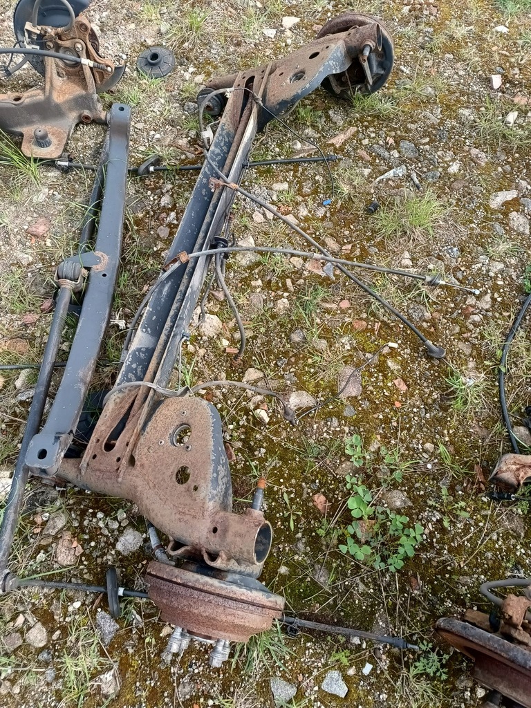 фото №1, Opel corsa c oś задня балка