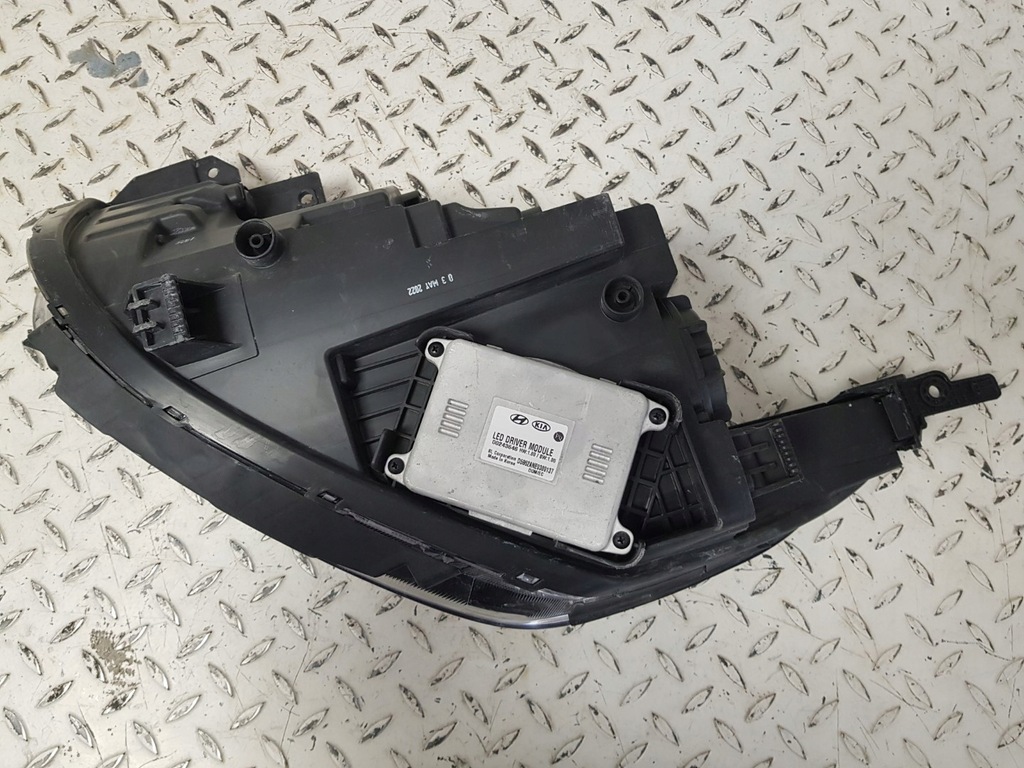 фото №11, Kia stonic lift 20- лампа правая передняя full led europa idealna комплектная