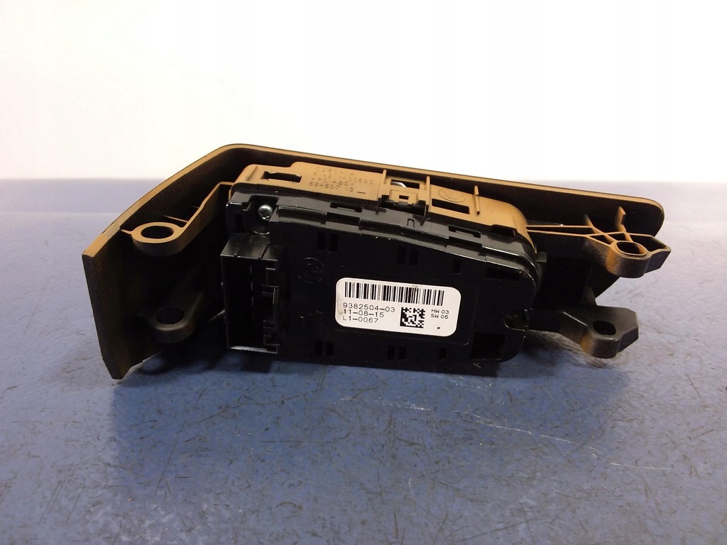 фото №6, Bmw 7 g11 g12 панель стекло шторка задняя задний 9382504