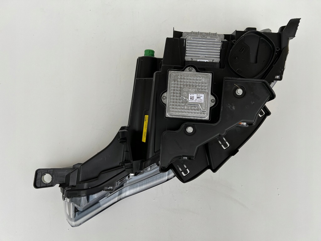 фото №15, Maserati levante 2016-2021 bi-xenon лампа права usa nowa