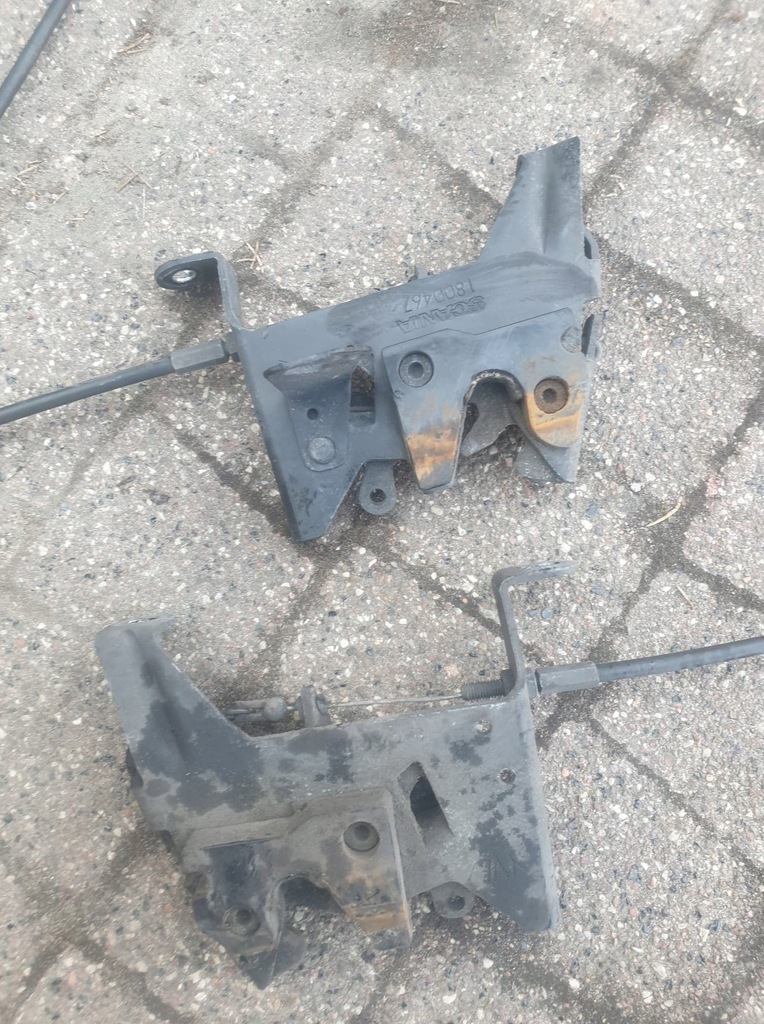 фото №1, Замок решётка капот scania r p 1800467 комплект