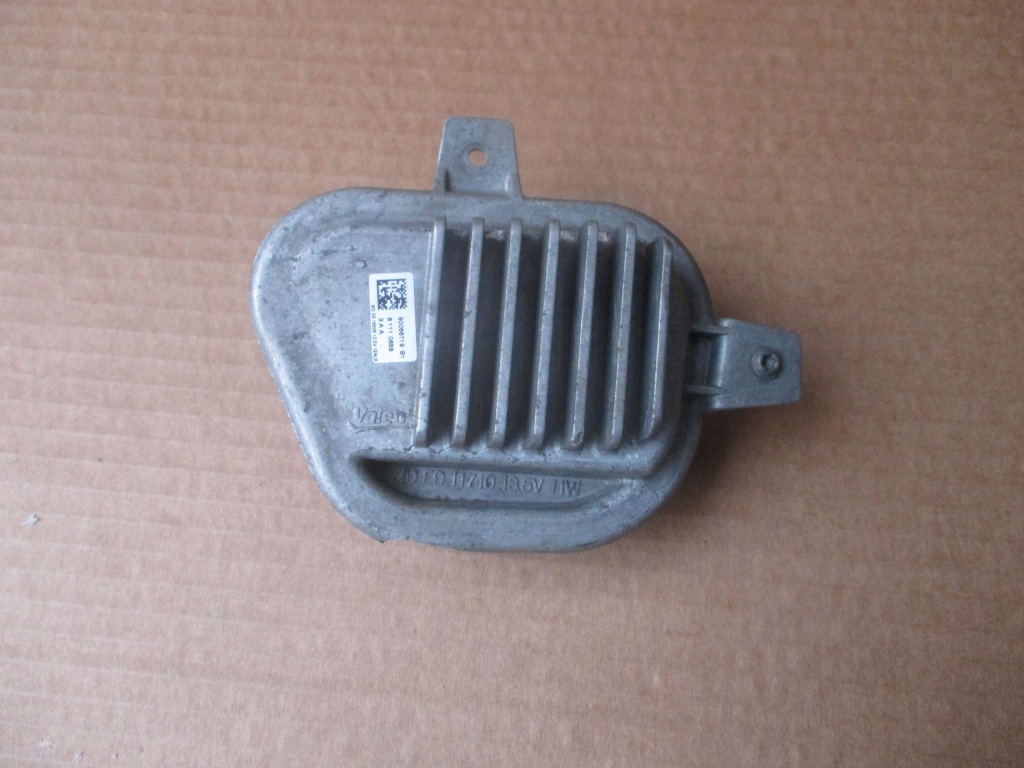 Купить Модуль йожик  блок розжига фонари led правый bmw x1 f48 90066719