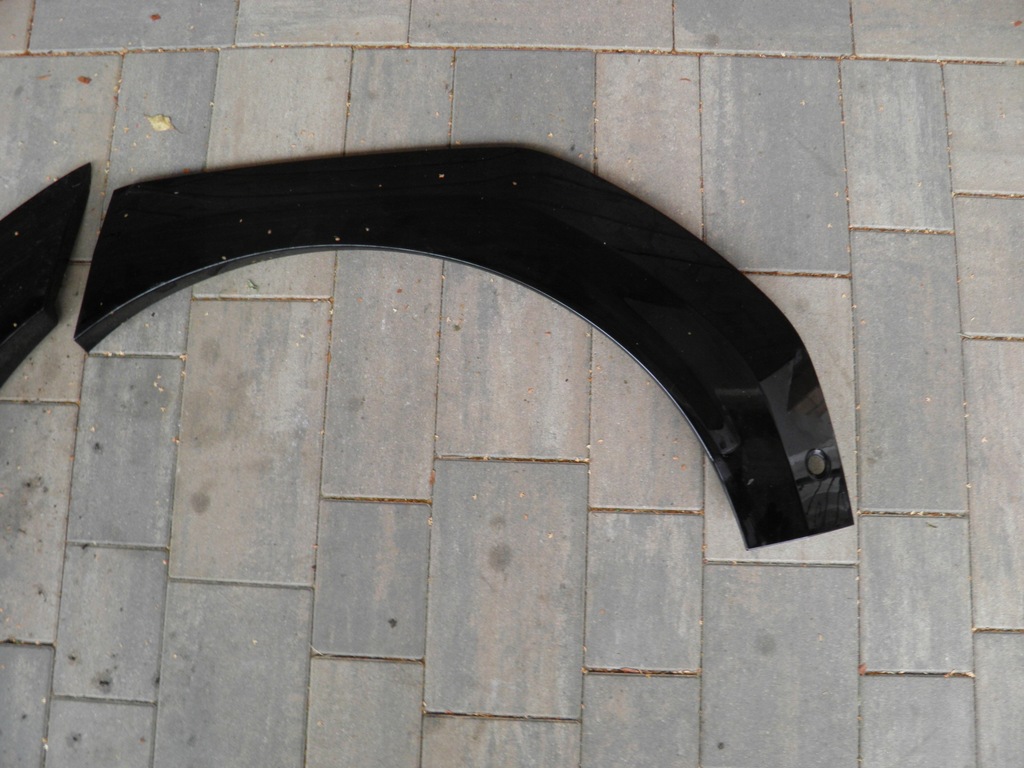 фото №5, Kia ev9 накладка молдинг крыла дверь левая задняя 87743-do100 87733-do300