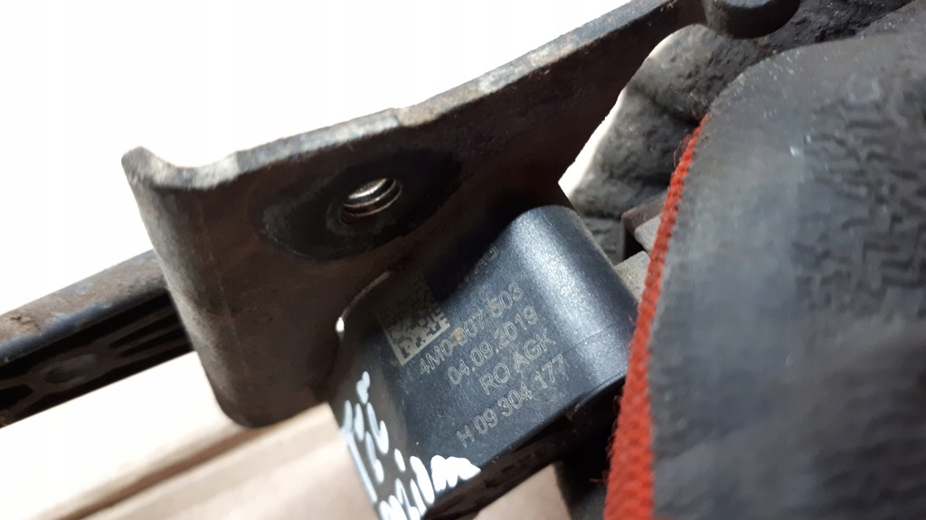 фото №8, A4 b9 lift датчик выравнивание лампа задняя a5 8w q5