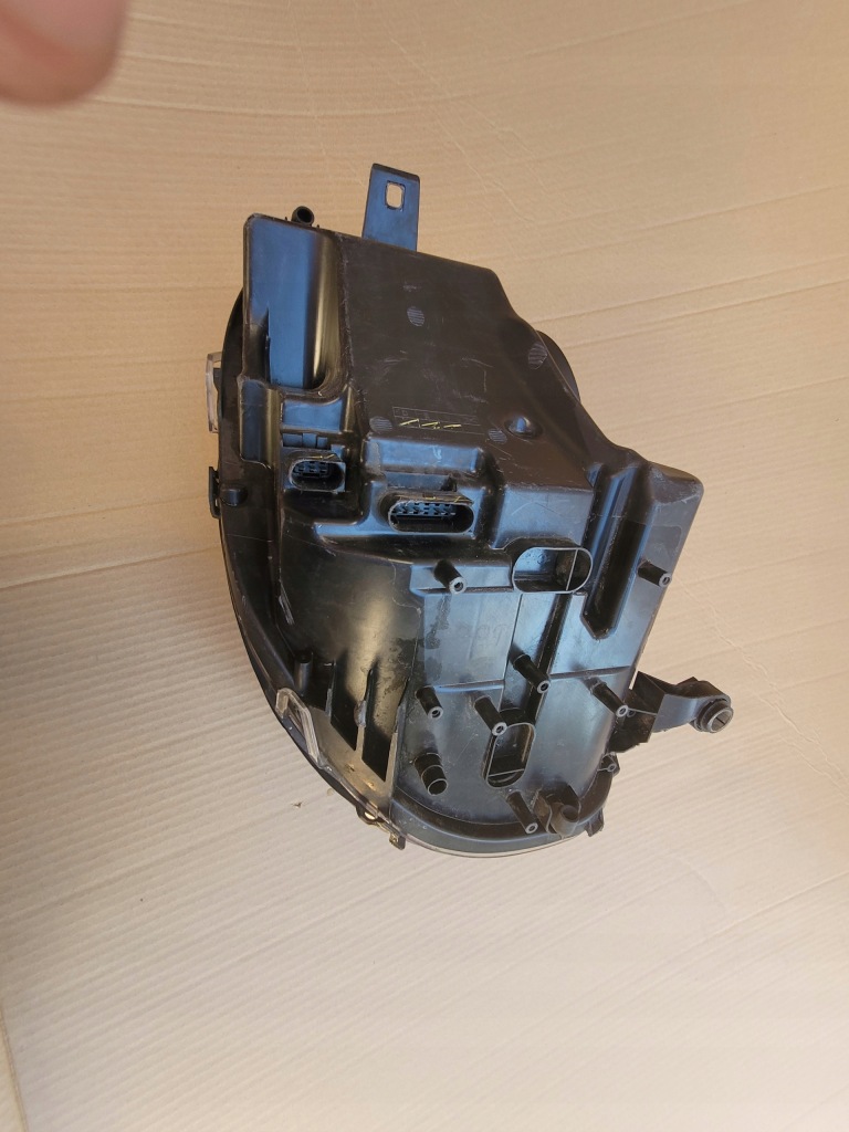 фото №5, Mercedes w251 r лампа левая h7 повреждённые ушко