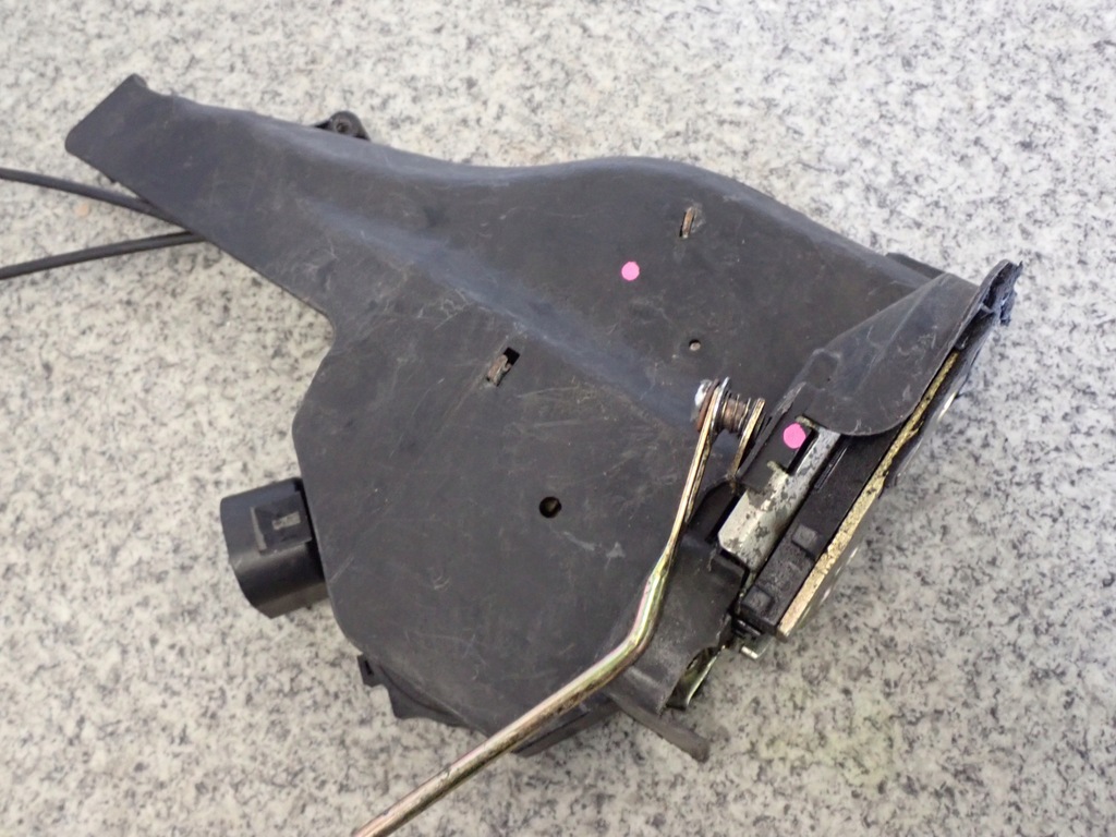 фото №3, Toyota rav4 00-05 замок двері задній лівий