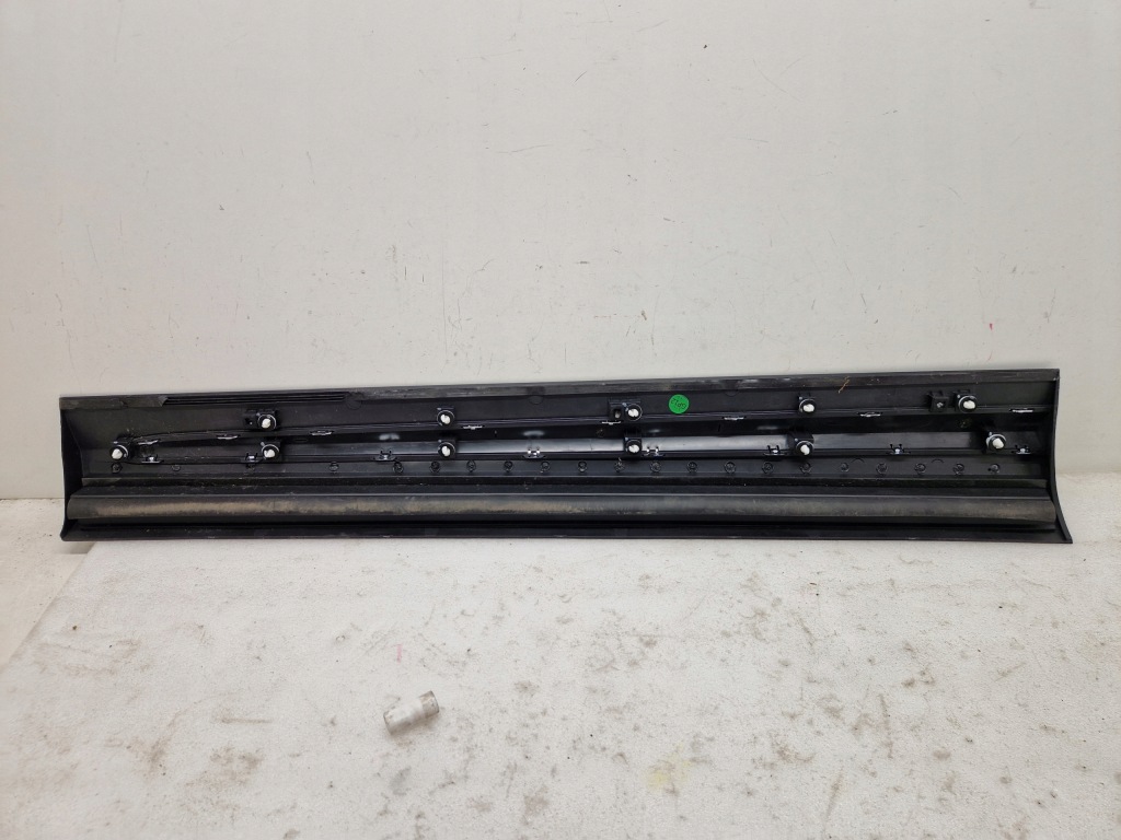 Молдинг дверь правая перед передняя mg marvel r 10365416 Оригинал