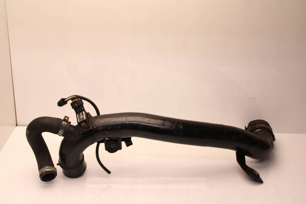 Alfa romeo mito 1.4 b труба пабтрубок  впускной воздуха Оригинал