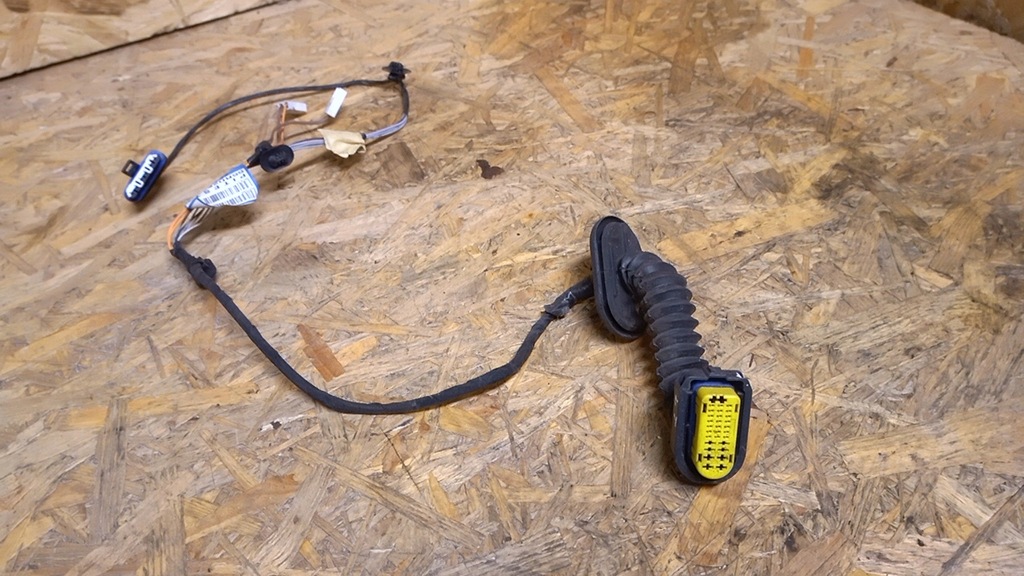 фото №5, Renault laguna ii hb 1.9 электропроводка дверь задняя