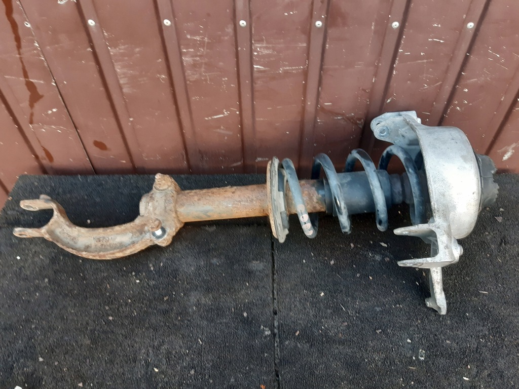 фото №1, Амортизатор левый 8r0031f audi q5