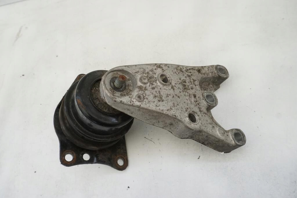 фото №1, Подушка кронштейн двигателя vw polo iv 9n 6q0199262af