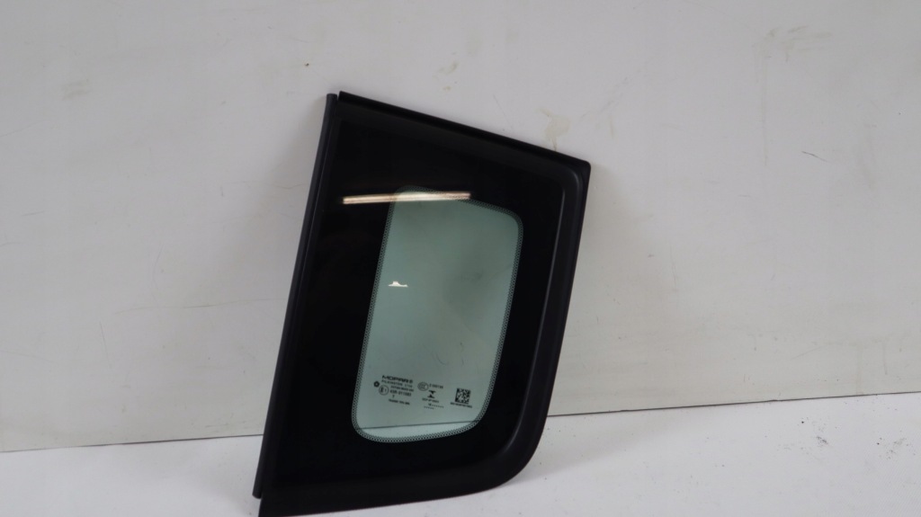 фото №1, Jeep renegade стекло кузовная левая задняя 51953870