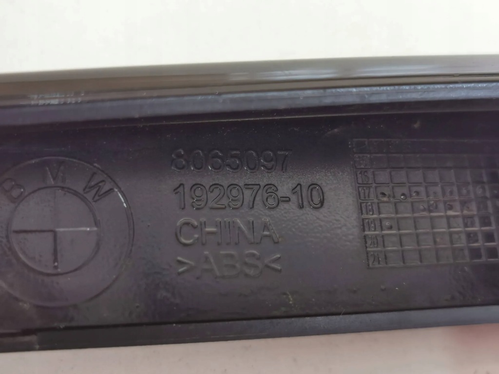 Молдинг левый решётки бампера bmw x-3 g01 m-pakiet дорестайлинг  правая 831. Недорого