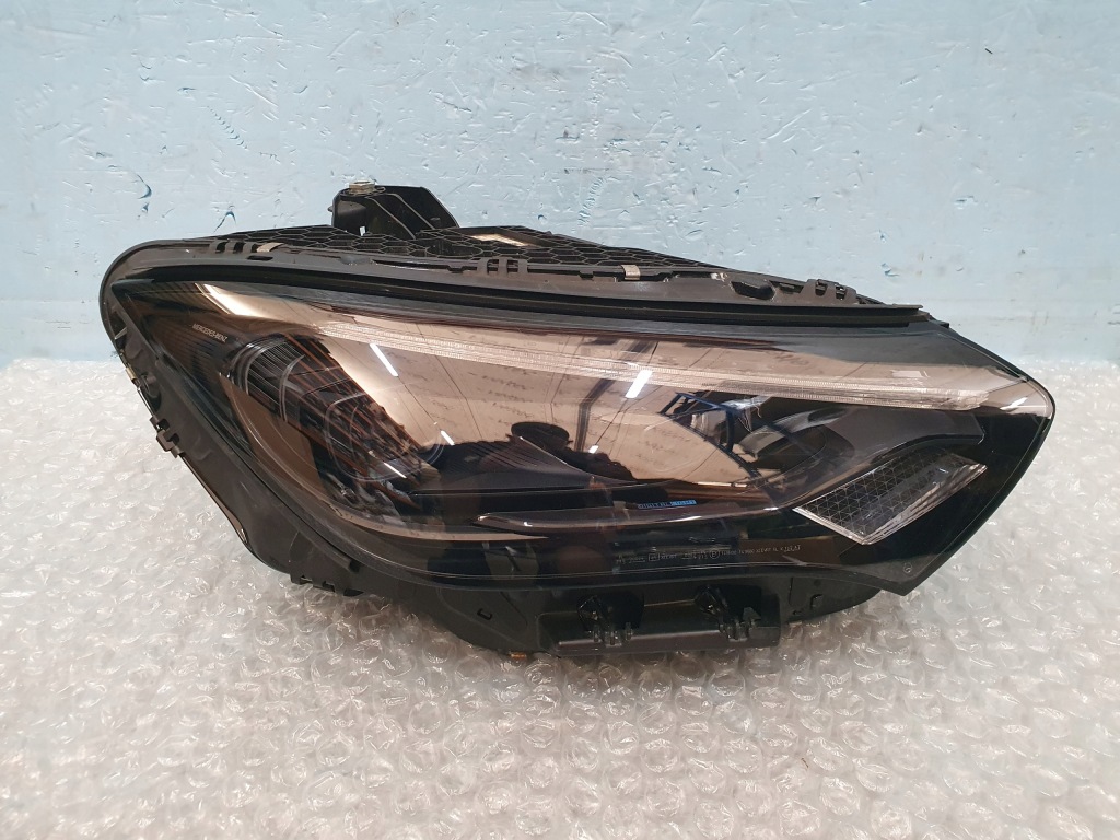 Купить Mercedes eqe 295 w295 a295 digital full led правый лампа правая a2959062002