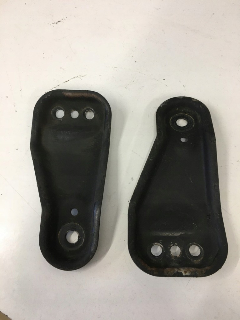 Кронштейн подрамник roomster 6q0199517a 6q0199518a Цена