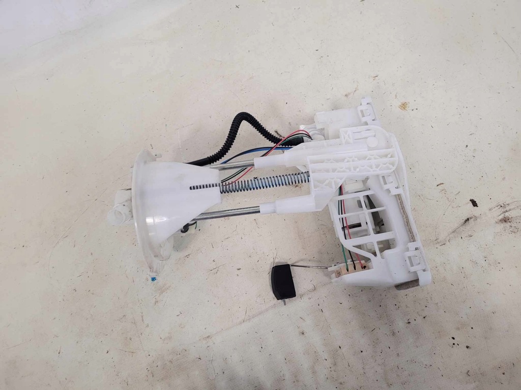 фото №3, Насос топлива 1.8 toyota chr ch-r 2017 77020-f4010