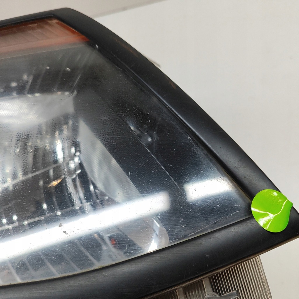 фото №7, Ford ranger 2015 правая сторона лампа передняя