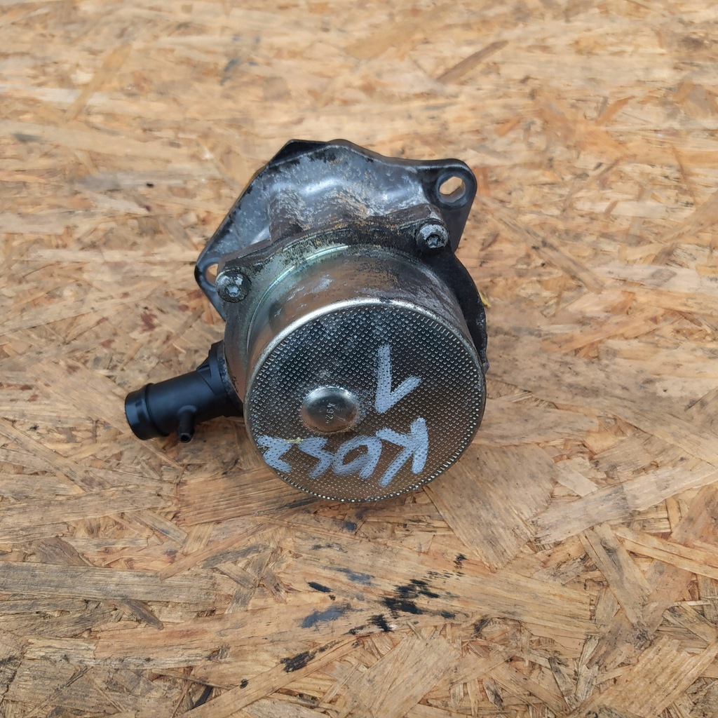 фото №1, Clio iv 1.5dci насос вакуум 146505272r