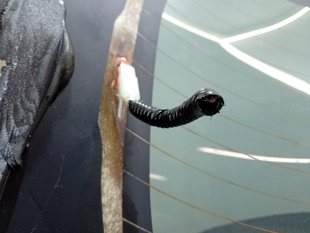 фото №4, Honda hr-v ii стекло задняя крышки задняя w крышка