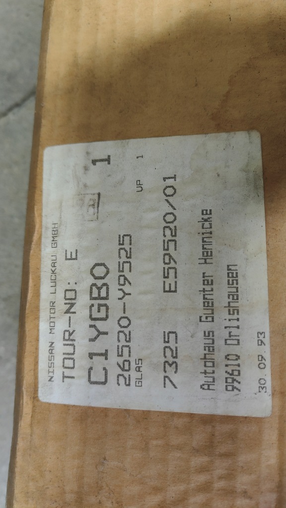 фото №16, Лампа задняя правая оригинальная nissan vanette c120 26520-y9525