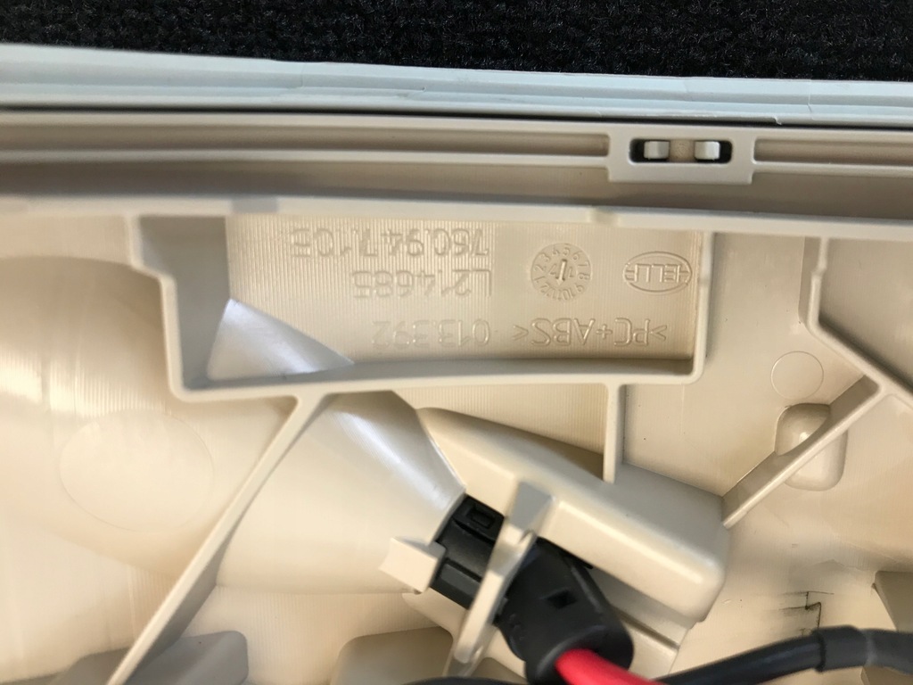 фото №9, Vw touareg 760 лампа потолочный 760947105ab серая