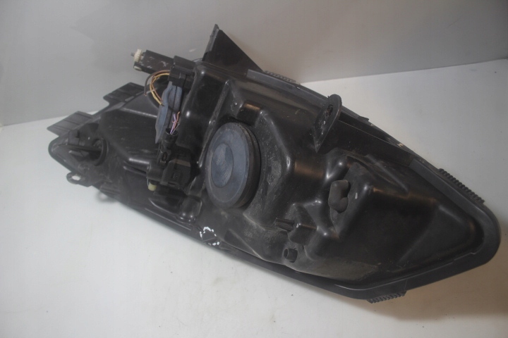 фото №2, Лампа правая передняя renault megane scenic ii