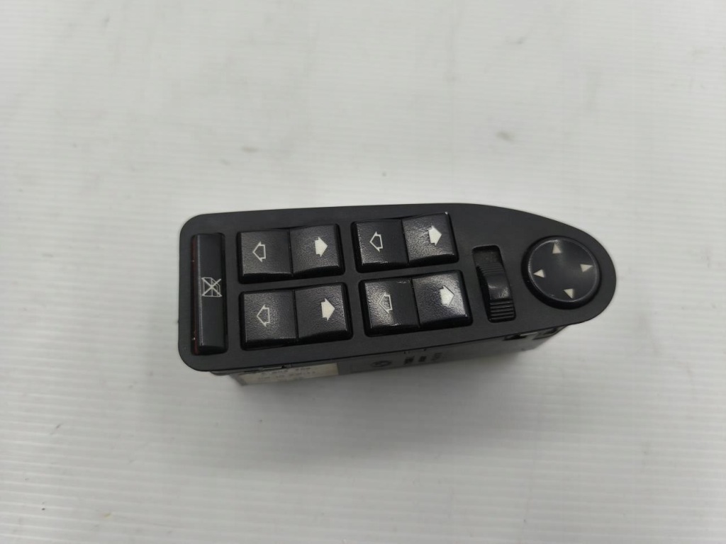 фото №1, Панель окон bmw e39 2.5b 6904306