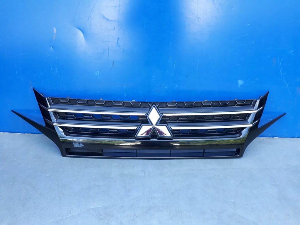фото №1, Mitsubishi space star 2020- 20- решітка радіатора решітка радіатора