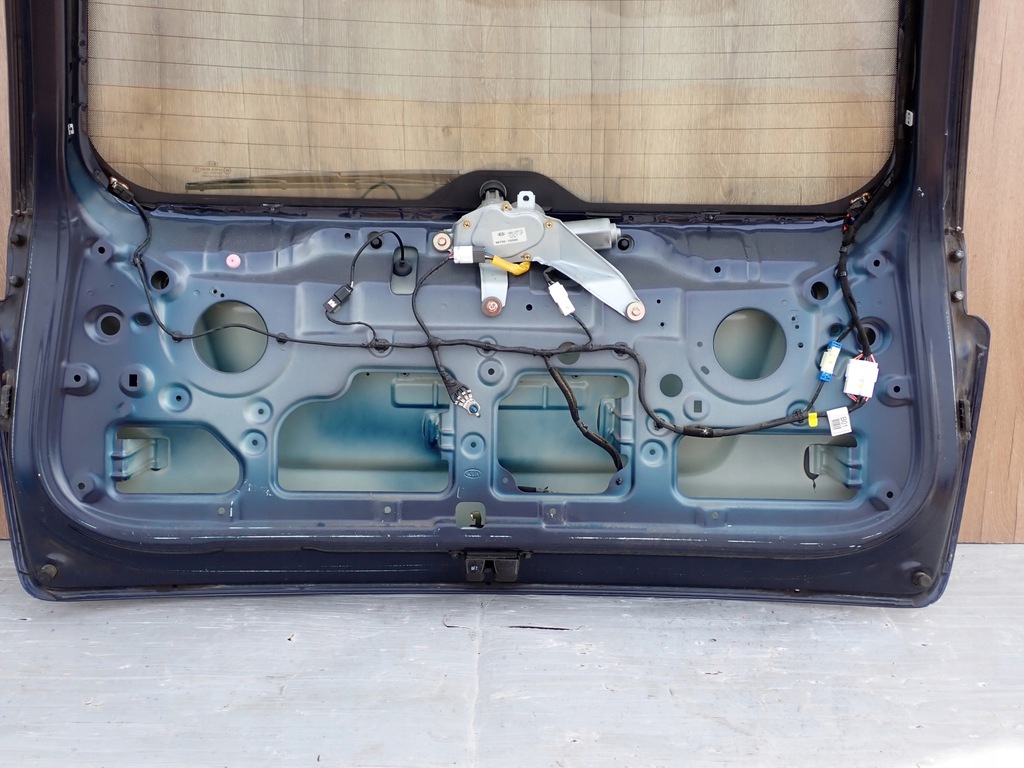 фото №13, Kia carens iii 06- кришка багажника багажника скло задня k5