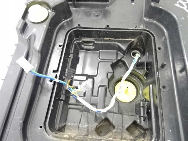 фото №10, Citroen c5 aircross 1.6 hdi bluehdi бак adblue 9825645580