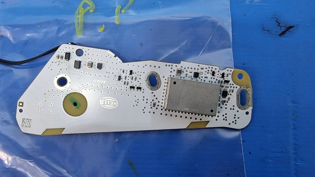 фото №1, Пластина led левая противотуманной фары seat ateca 5f0941701d