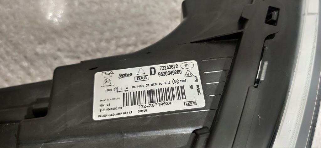 Фонари правый  левая citroen c4 full led Недорого