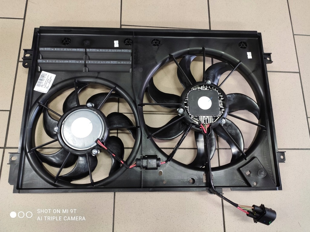 фото №1, Корпус вентилятора vw golf 04-