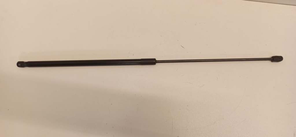 фото №1, Audi a5 8t привод капот 8t0823359