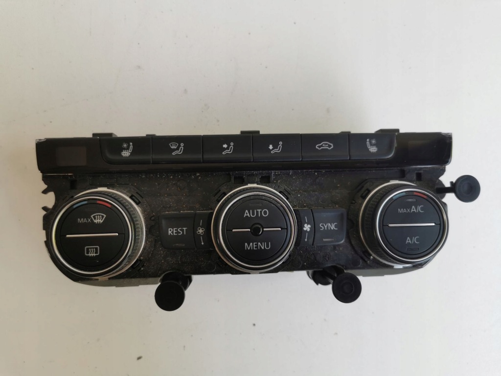 фото №1, Skoda superb 3v панель кондиционера 3v0907044al