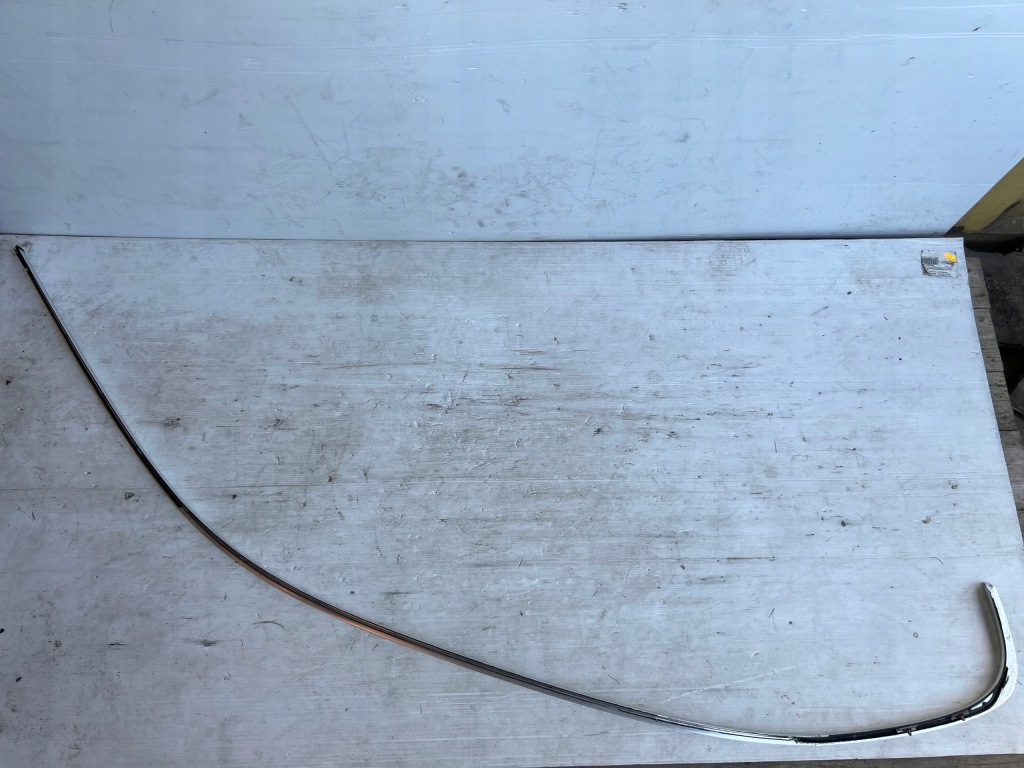 Bmw e90 молдинг кузовная кровельная крыша левая хром 7121235 Недорого