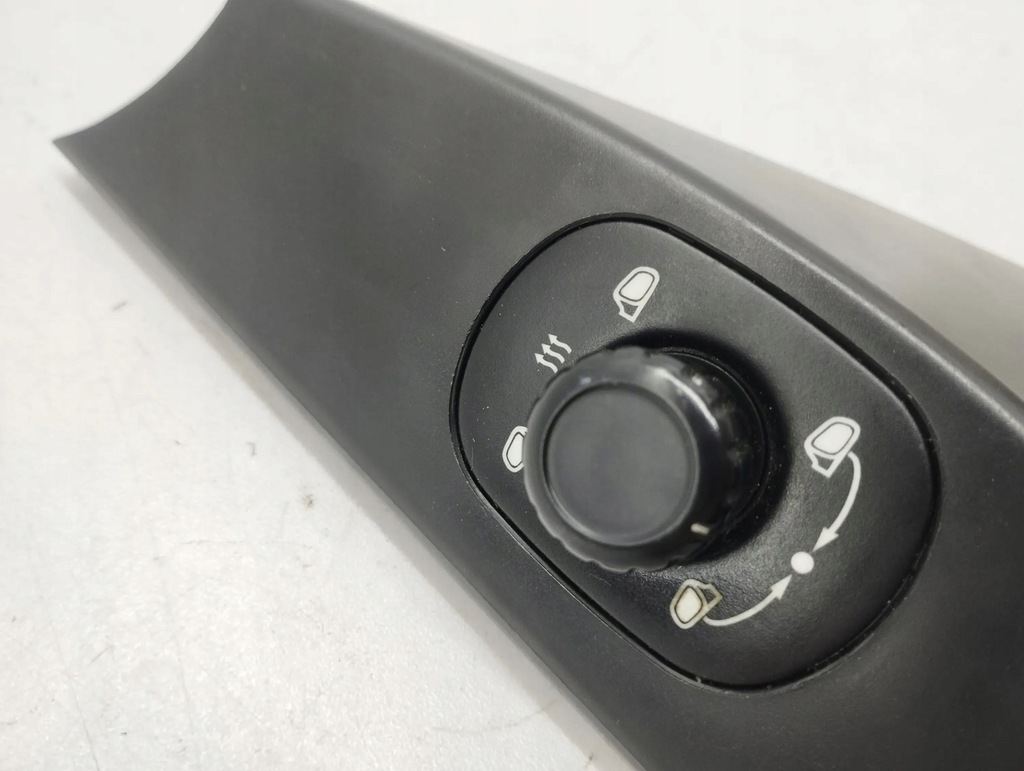 фото №7, Porsche cayenne 9pa 2005 левая сторона кнопка регулировки зеркал боковых