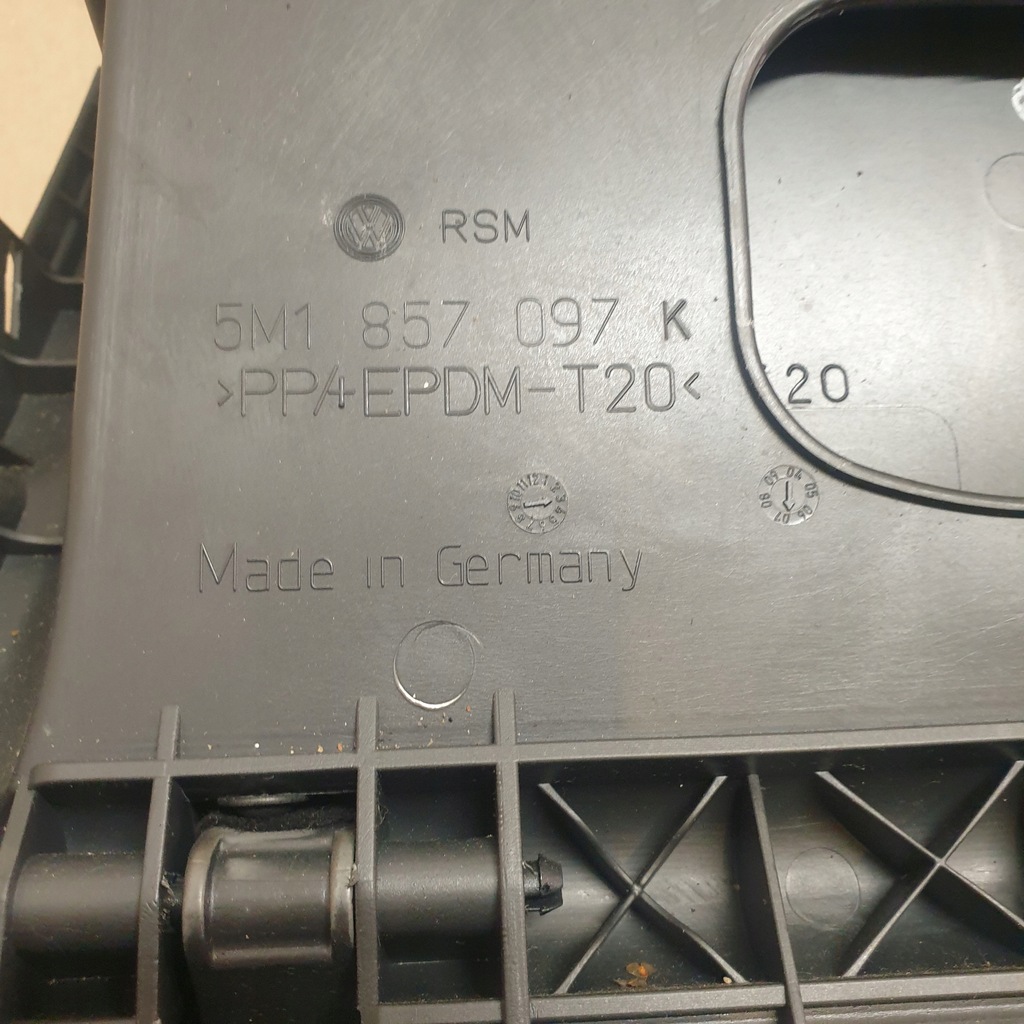 фото №9, Бардачок пасажира перед полиця vw golf v plus + eu