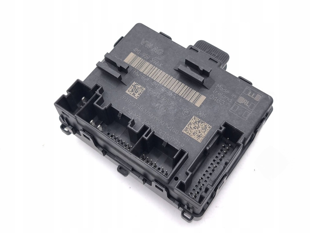 фото №1, Audi a6 s6 c8 4k 2024 модуль дверь 4m1959592k