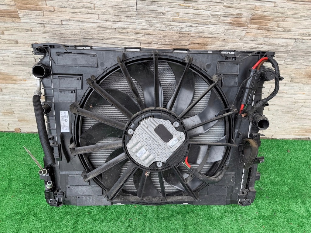 фото №11, Pas передний усилитель радиатор бампер решётка радиатора лампы адаптивный bmw m5 f90