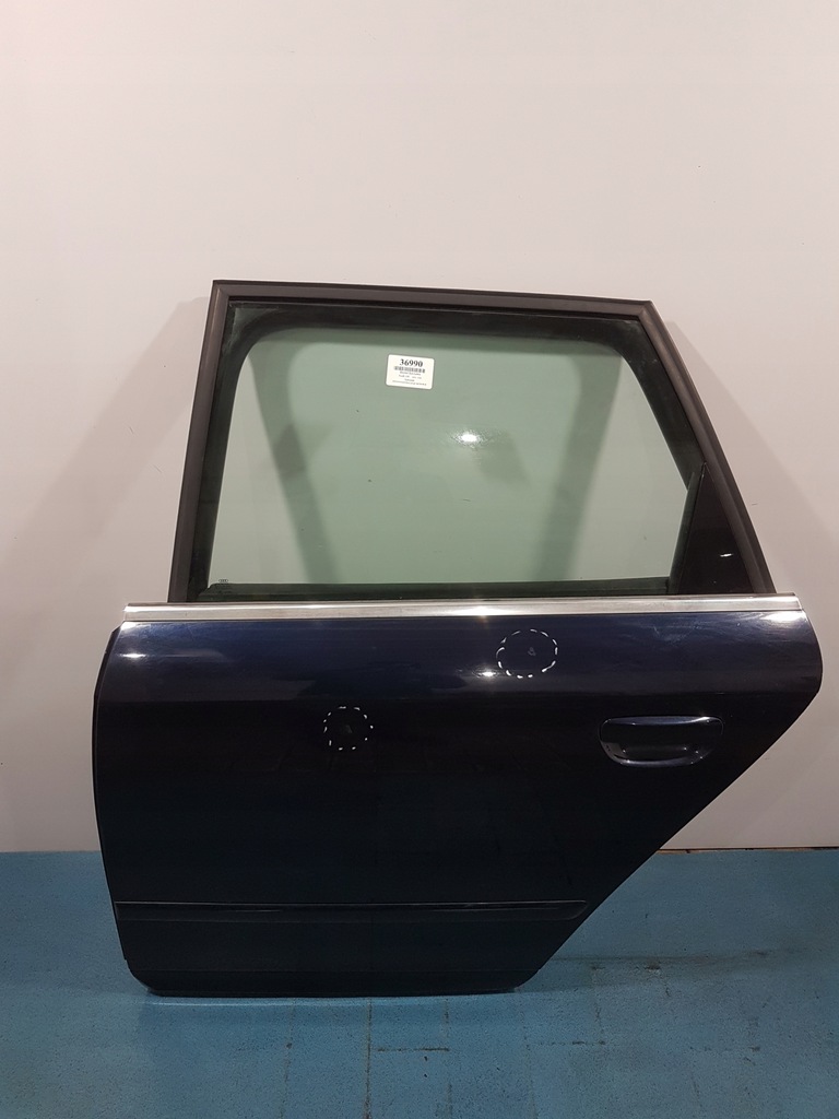 фото №1, Audi a4 b7 kombi дверь задняя левая lz5j