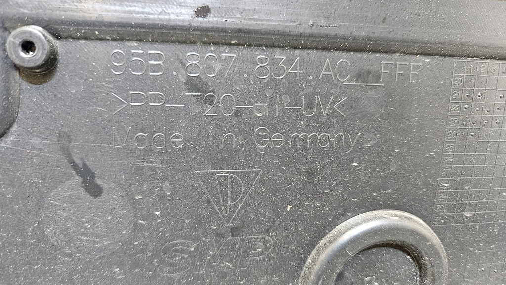 фото №12, Накладка задняя задняя бампера porsche macan lift gts 95b 95b807834a