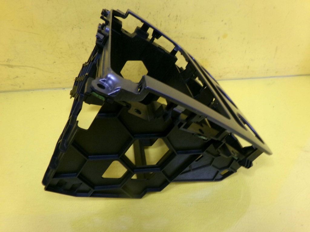 фото №9, Рамка радіо консолі панелі приладової панелі volkswagen golf v 1k0858005c nr174