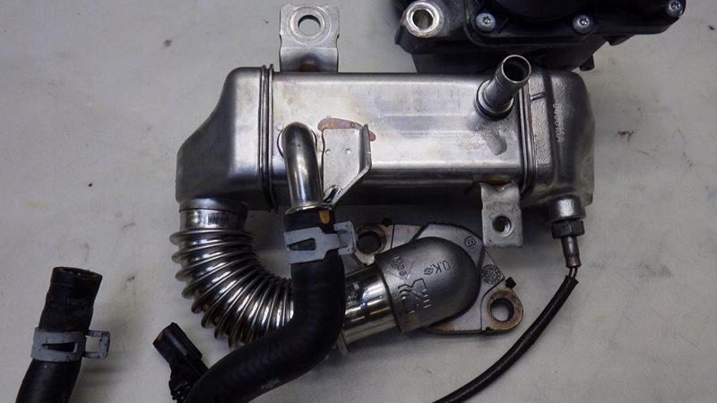 фото №7, Радиатор выхлопных газов дроссельная заслонка trafic iii vivaro b 1.6 cdti h8201068965