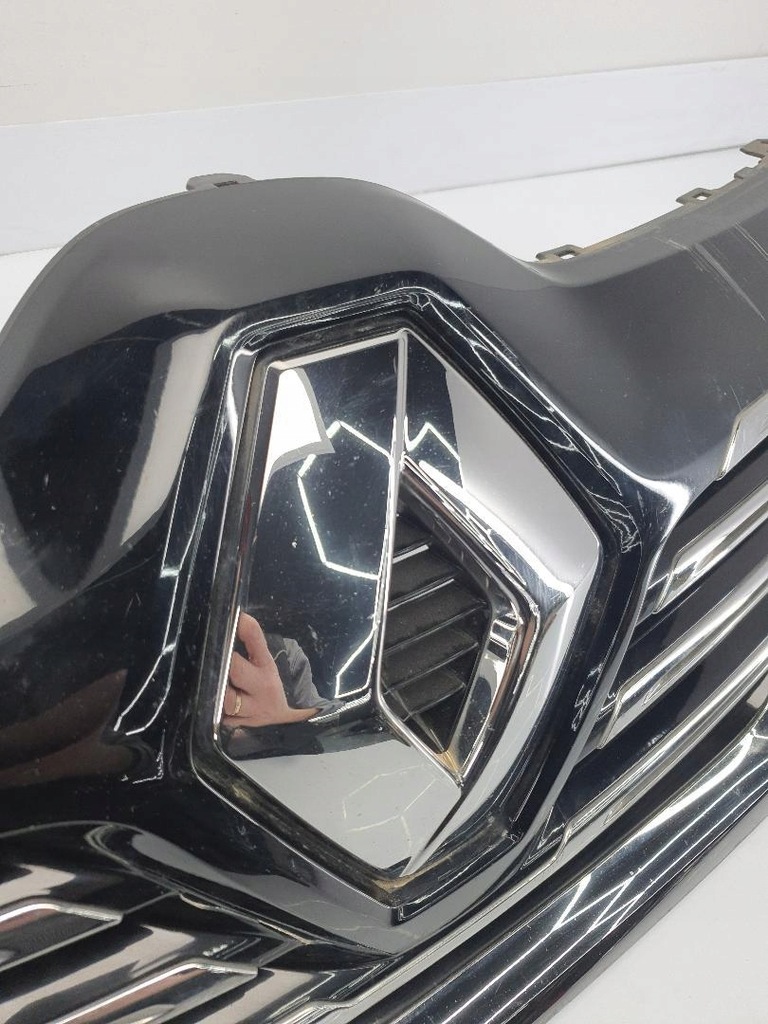 фото №6, Решётка радиатора решётка радиатора хром logo renault espace v 622562277r